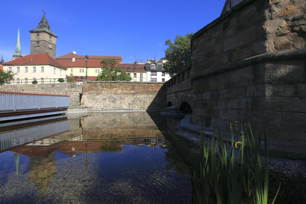 U Zvonu Hotell Plzeň Eksteriør bilde