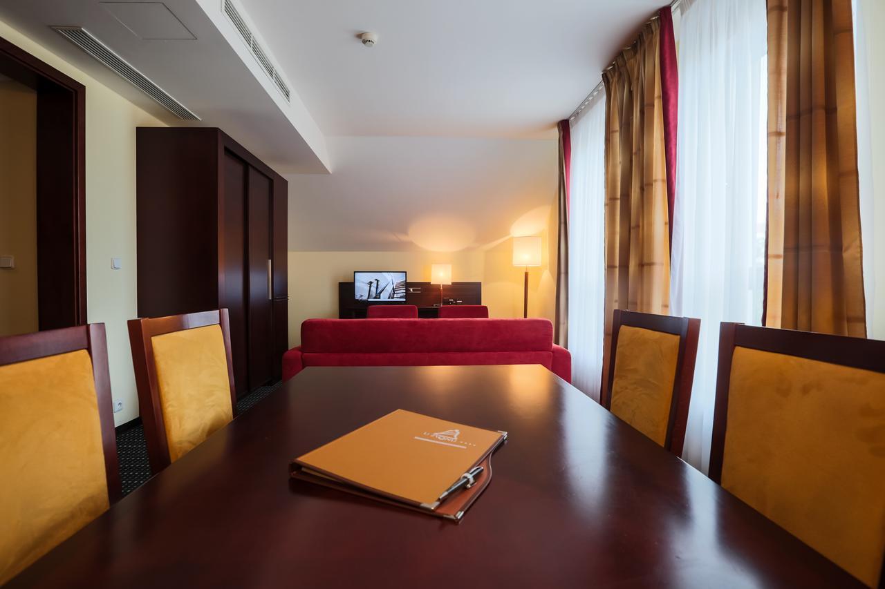 U Zvonu Hotell Plzeň Eksteriør bilde